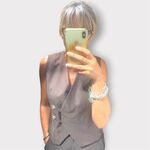 EFFETTI COMPLETO GILET con particolare allaccio di due bottoni E PANTALONE taglio balloon